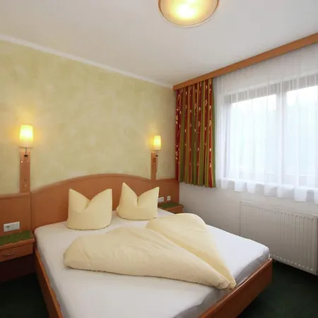 In Kaltenbach Near Lift, Cleaning Included * Stumm