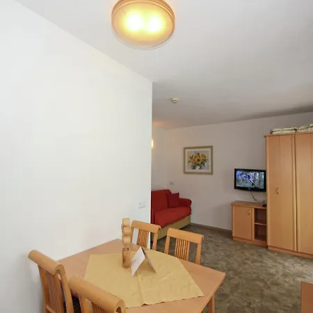 In Kaltenbach Near Lift, Cleaning Included