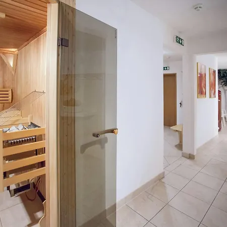 In Kaltenbach Near Lift, Cleaning Included Apartment *
